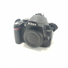 Camara Reflex Nikon D3000 10.2 MP Negra Solo Cuerpo [PO227358]
