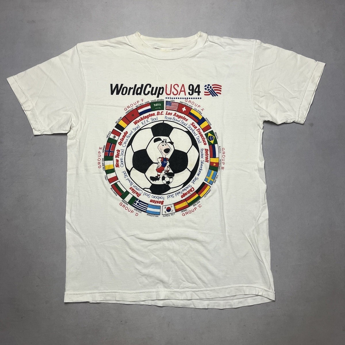 Vintage 90s World Cup 94 FIFA Soccer Striker T Shirt M | eBay