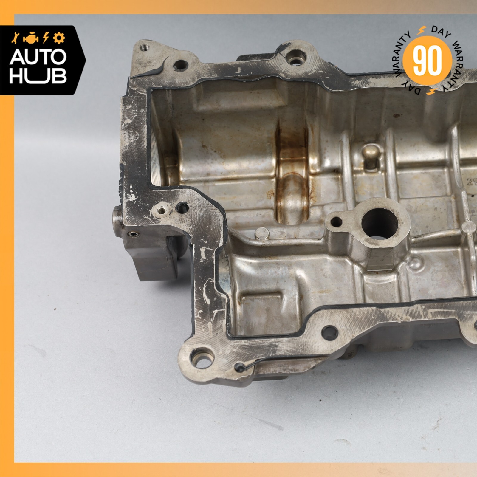 14-24 Maserati Quattroporte M156 S Q4 Right Side Cylinder Head Cover OEM 12k