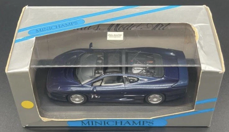 Minichamps 1/43 Jaguar XJ 220 Blue Metallic 430102220 - Image 3 of 4
