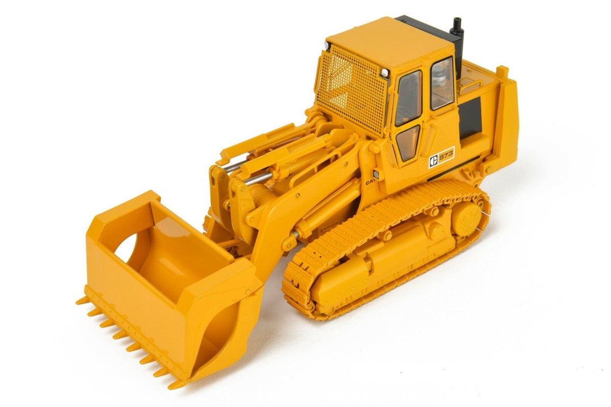 Caterpillar 973 Track Loader -w Demolition Package - 1/48