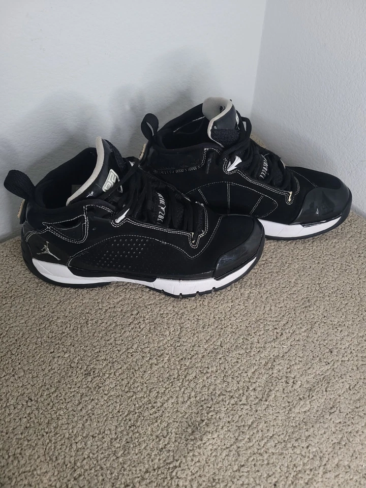 Raro Nike Air Jordan Jeter Captain Niños 6Y 6 Jóvenes Negro MLB Yankees Zapatos S21 Foto 2 de 4