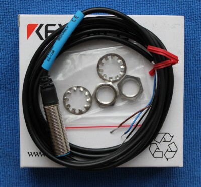 1x New In Box KEYENCE EZ-12M EZ12M Proximity Sensor Switch
