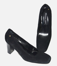  72 New VINTAGE Etienne Aigner BLACK SUEDE leather Bella Heels Pumps Shoes 8