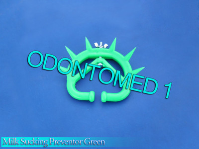Milk Sucking Preventor Veterinary Instruments Green Color