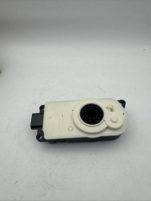 BMW 3 4 5 X3 X4 X5 X6 Lower Grille Shutter Motor 5811R1000 9881645-02