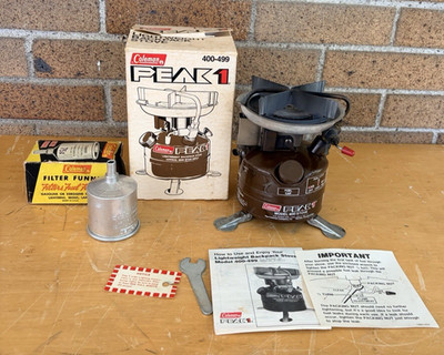 Coleman Peak 1 Backpack Stove Model 400 W/Manual, Wrench, Funnel & Box Tested