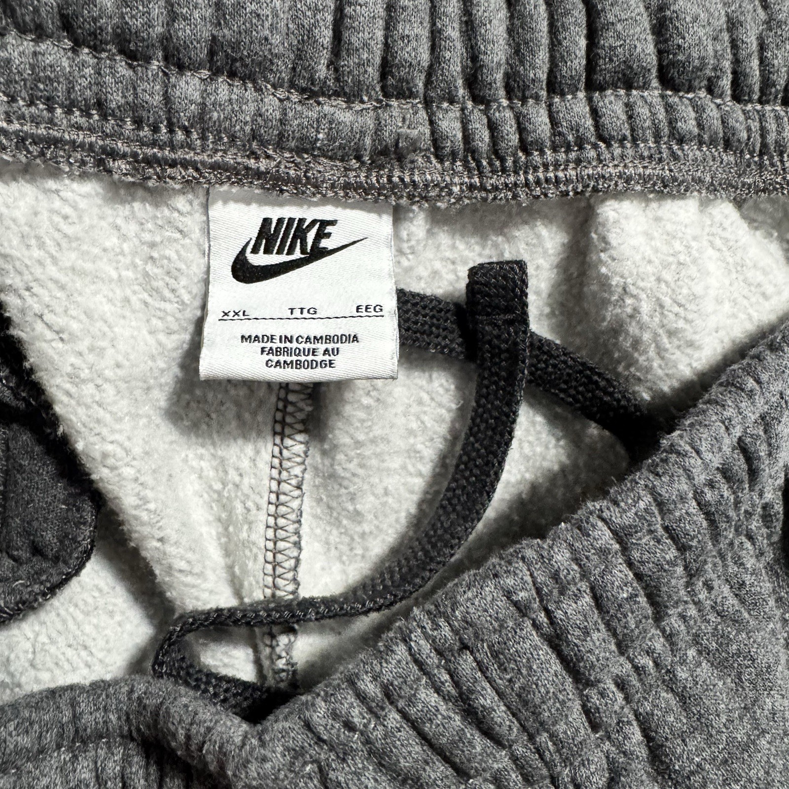 Nike Sportswear Club Sweatpants Mens XXL Gray Fleece Elastic Waist BV2707-071