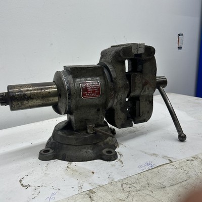 Diamond Multi Purpose Bench Vise. Type: Sh82. 120mm Swivel Base 360 Degree Jaws.