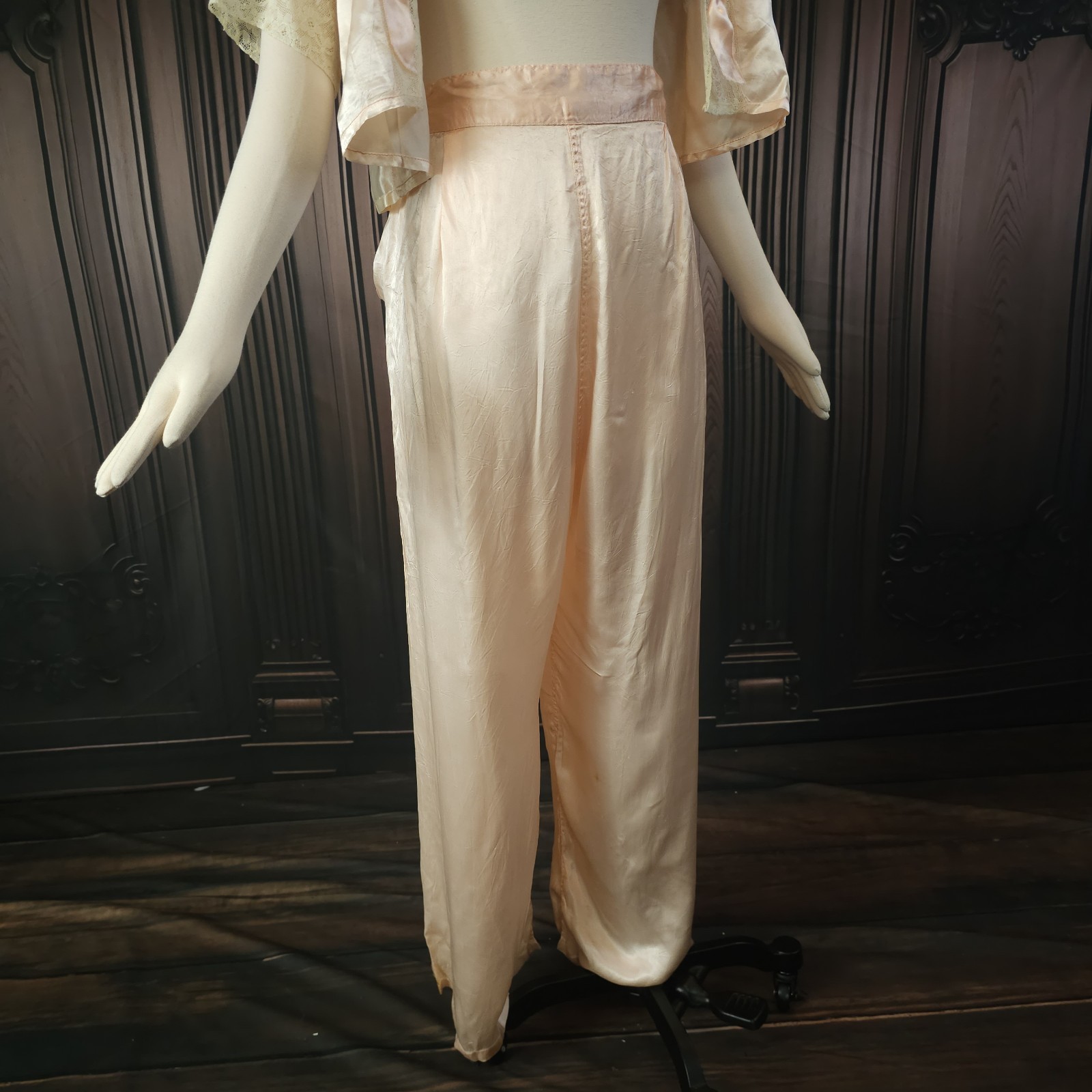 Antique Vintage 1930s Silk Pink Lingerie Beach Pa… - image 2