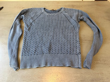 blue TOMMY BAHAMA pull over sweater size medium