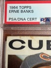 Ernie Banks Signed 1964 Topps Baseball Card PSA/DNA Auto PSA 8 — photo 7