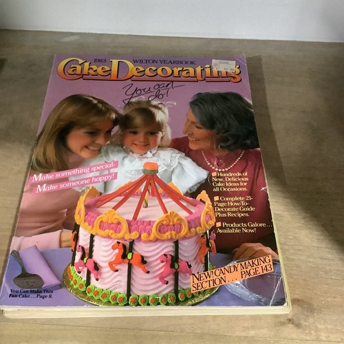 Lot of 4 Vintage Wilton Cake Yearbooks 1970, 1976, 1978, 1983 - Picture 3 of 5