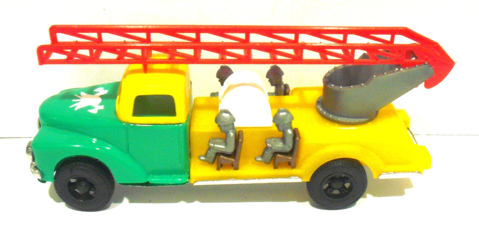 Picture 4 of 7