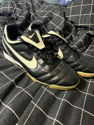 nike tiempo 11.5