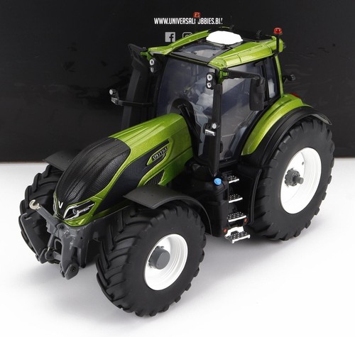 Universal Hobbies 1/32 DIE-CAST VALTRA - Q305 TRACTOR 2018 - GREEN MET 1 of 1000 - Photo 1/2