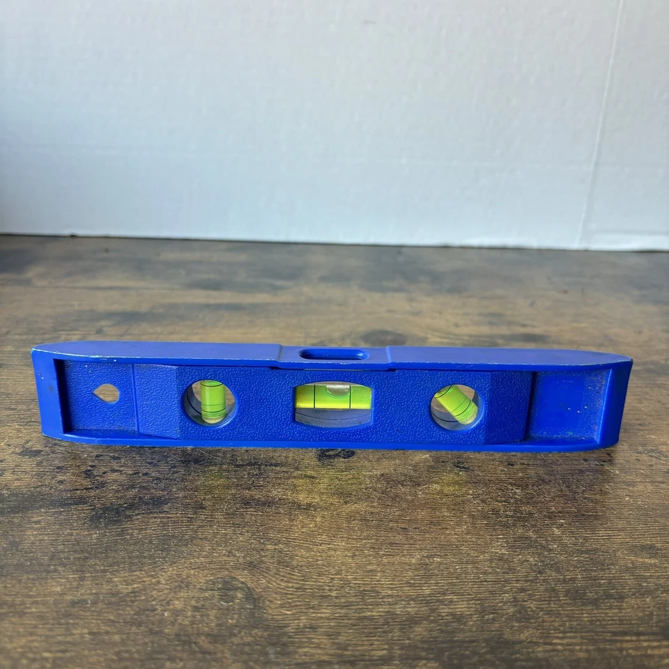 Blue 9” Magnetic 3 Way Surface Level - Image 2 of 4