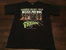 SCANDIA HAUNTED HOUSE GRAPHIC T-SHIRT ( MENS MEDIUM ) BLACK PREOWNED 