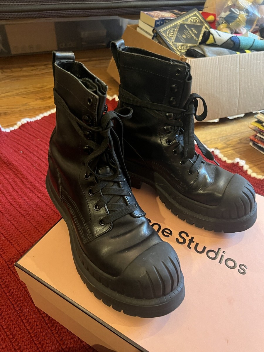 Final Price Acne studios Bryant lug sole leather combat boots Blk