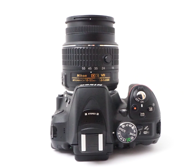 N.MINT] Nikon D5300 + AF-S DX Nikkor 18-55mm F3.5-5.6 G VR II 