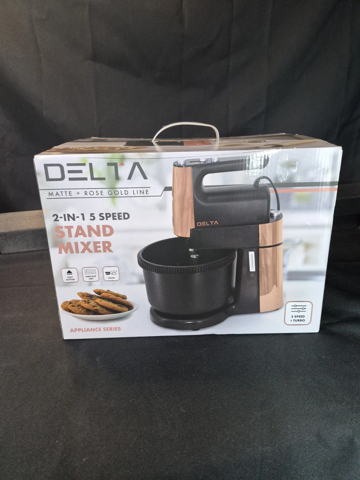 Delta 2 in 1 5-Speed Stand Mixer “Matte + Rose Gold Line” New in Box Never Used
Opens in a new windo