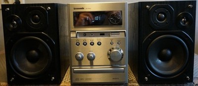 Panasonic SA-PMX3 HI-FI Kompaktanlage Stereoanlage mit CD MP3,USB, AM/FM Tuner.