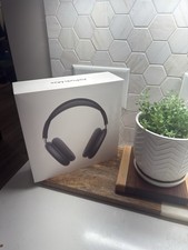 Apple AirPods Max USB-C - Midnight Black - Excellent Mint Condition in Box 