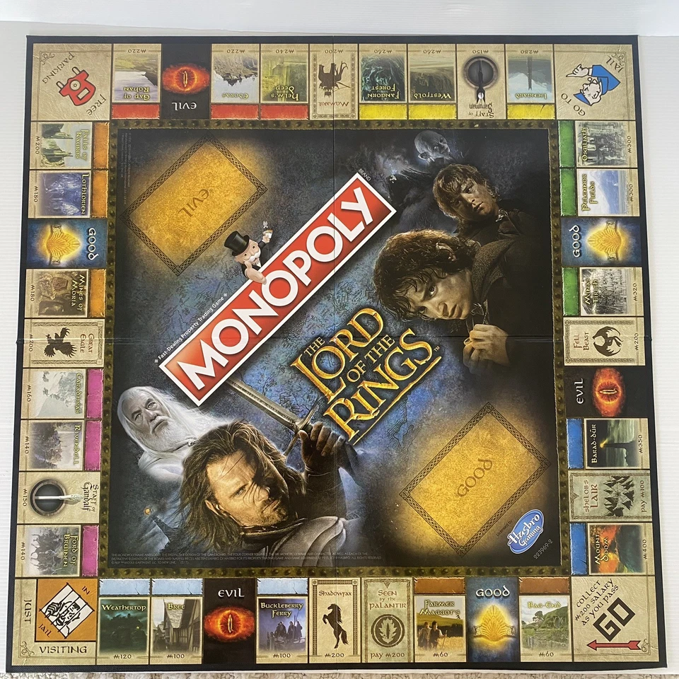 Monopoly Lord Of The Rings Trilogy Edition - VGC - Free Postage - Image 3 of 4