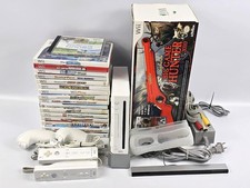 Nintendo Wii Console Super Mario Sports Big Game Gun, 2 Controllers 18 Games