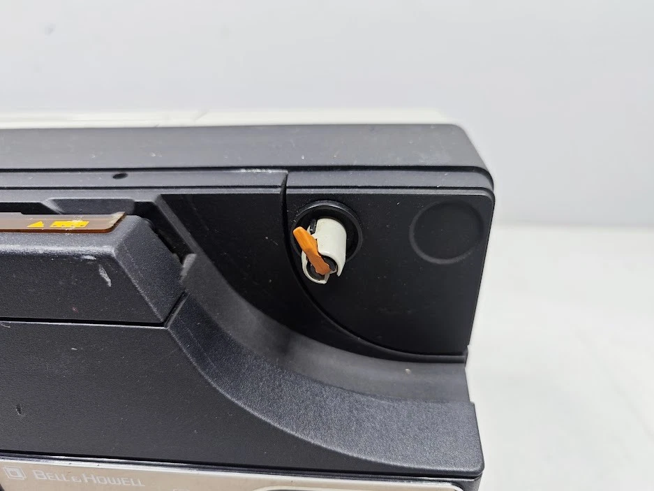 Projecteur Bell & Howell 1481 - Non Testé, Pour Pièces, Tel Quel - Photo 2/4