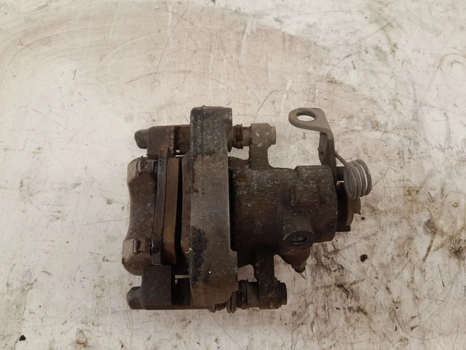 PINZA TRASERA PEUGEOT 208 MK1 FL GT LINE TRASERA IZQUIERDA 1651755480 Foto 2 de 4