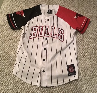 Red White and Black Chicago Bulls Button Striped Shirt NBA Boys Youth Size 10/12