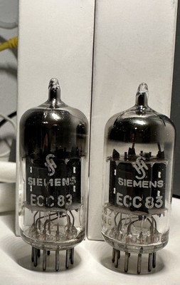 Siemens ECC83 12AX7 Munich Germany I62  5G   4G code.Matched Pair