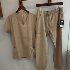 Hey Khaki Scrub Set Size M 4-Way Stretch Moisture Wicking Top  Jogger