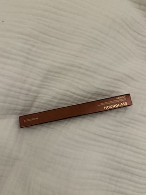 Hourglass Vanish Seamless Finish Concealer Brush | vegan