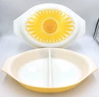 Vintage PYREX DAISY SUNFLOWER 1.5 QT Oval Divided Casserole Baking Dish w/ Lid
