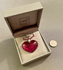 Authentic LALIQUE France Hot Pink Tender Heart Crystal Pendant Necklace NIB