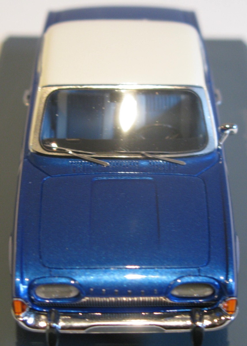 Neo Scale Models - 1:43 - Ford Taunus 17M P3 Coupé