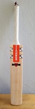 GRAY-NICOLLS Prestige Cricket Bat