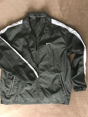 nike olive green windbreaker