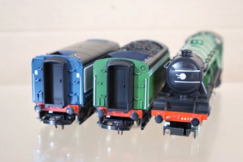 HORNBY R098 LNER 4-6-2 CLASS A3 LOCOMOTIVE 4472 FLYING SCOTSMAN TWIN TENDER oj - Photo 5 sur 13