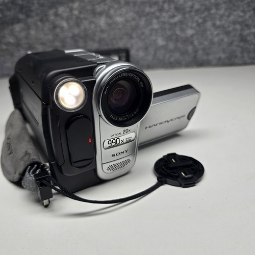 Sony CCD-TRV338 Video Handycam Hi8 8mm Camcorder Nightshot Fully Tested Works! - Picture 7 of 11