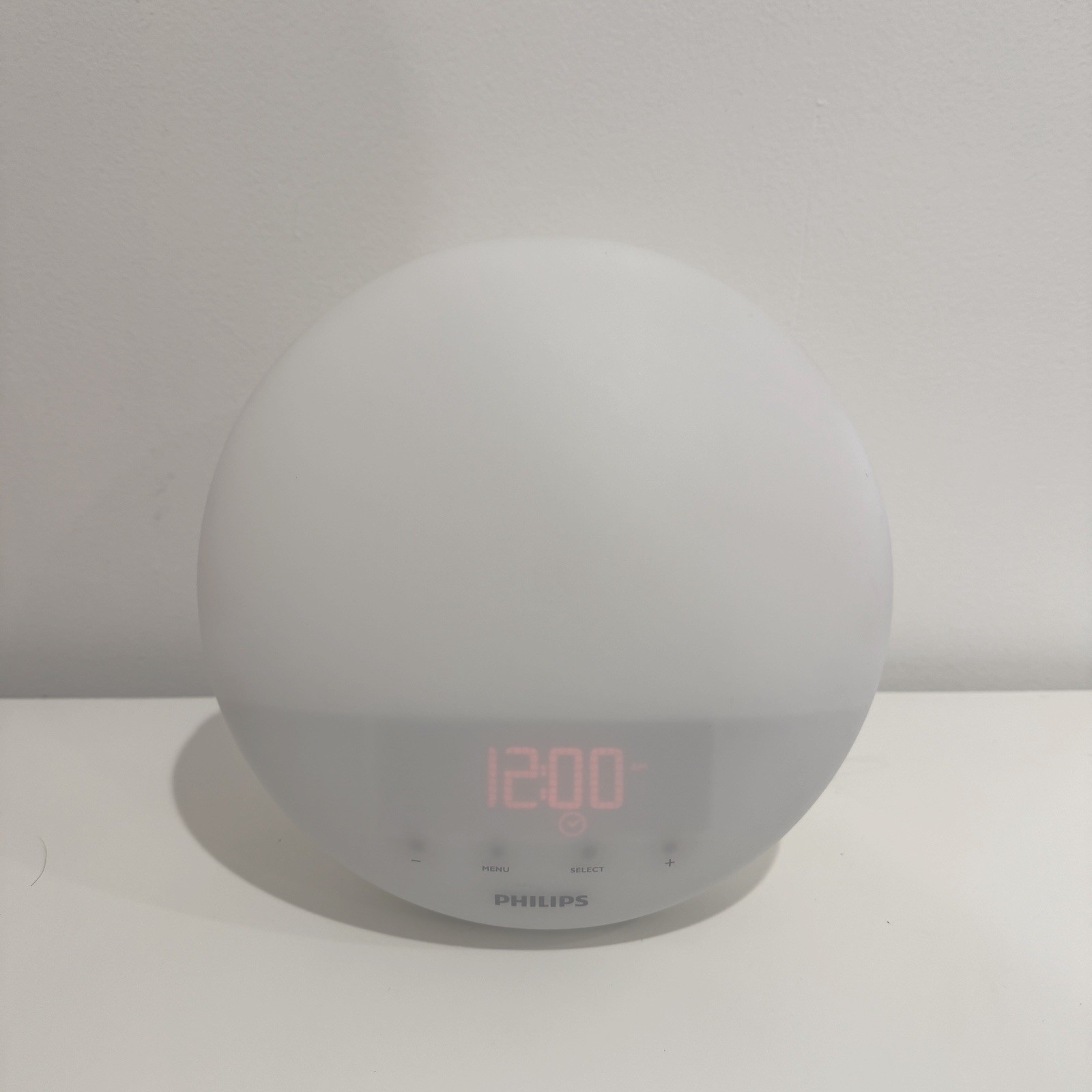 Philips HF3520 Wake Up Light Sunrise Alarm Clock Nature Sounds