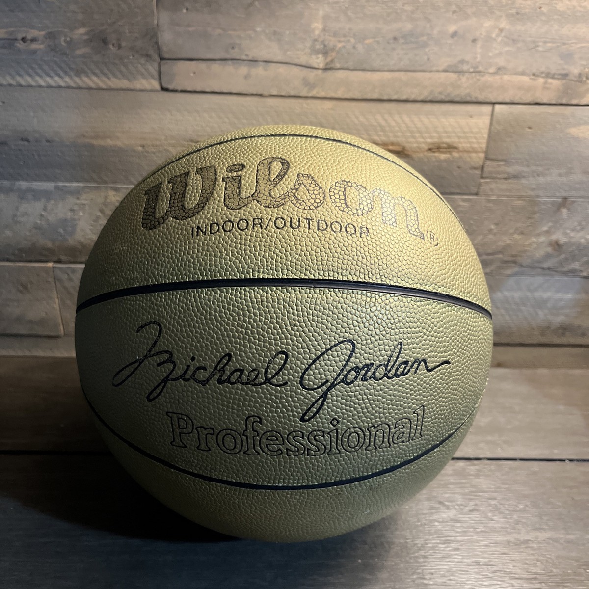 Michael Jordan Gold Wilson Professional Basketball
