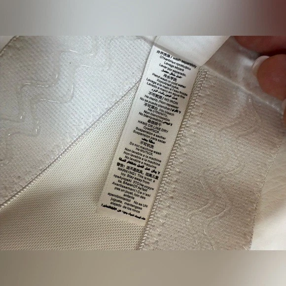 Decoração 3D Bustier feminina underwired sem encosto apertado 40C grande (caixa GG45) - Imagem 4 de 4