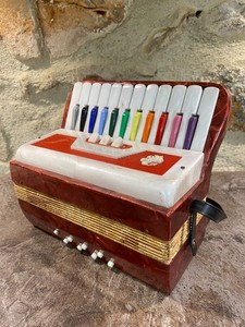 Ancien Accordéon D'enfant En Coffret – Décor Clowns – Jouet Musical Vintage Bois Et Carton