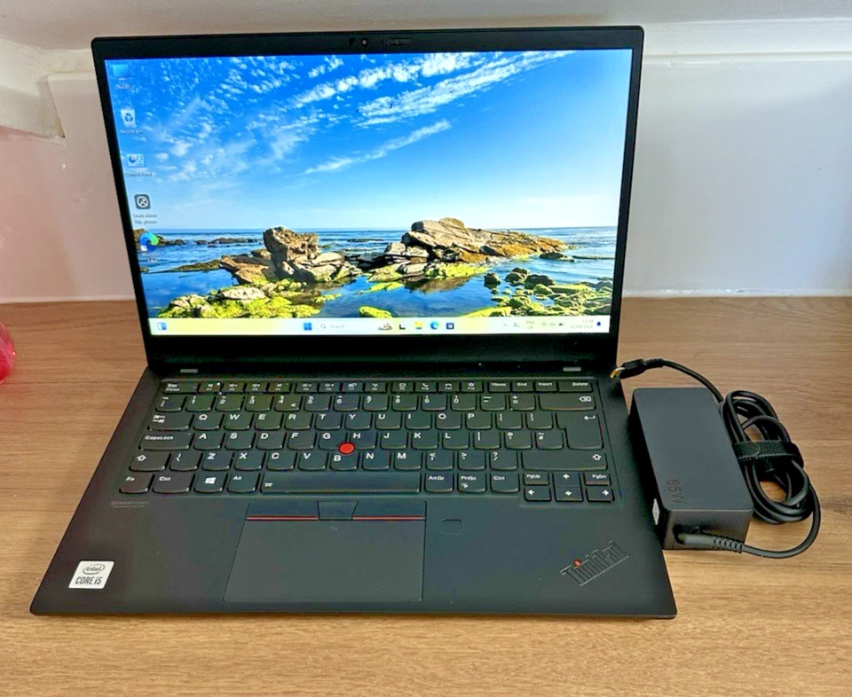 Lenovo ThinkPad X1 Carbon · i5-10210U · 8GB · 256GB, photo 1 of 5