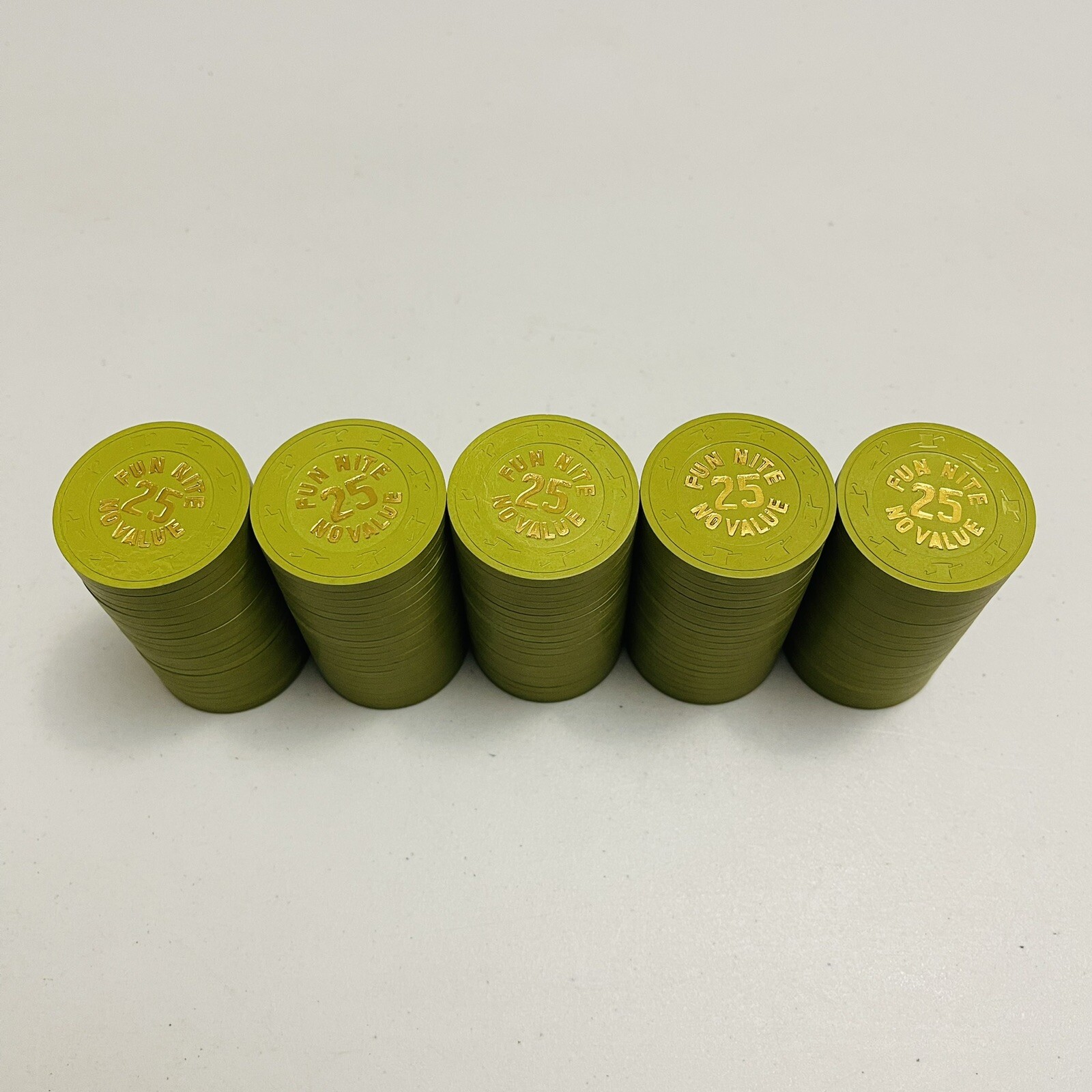 10025 Paulson OLIVE GREEN Fun Nite No Value Clay Poker Chips Top Hat