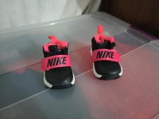NIKE TODDLER TEAM HUSTLE D 8 TD BLACK RACER 881943-002 PINK WHITE JGU23