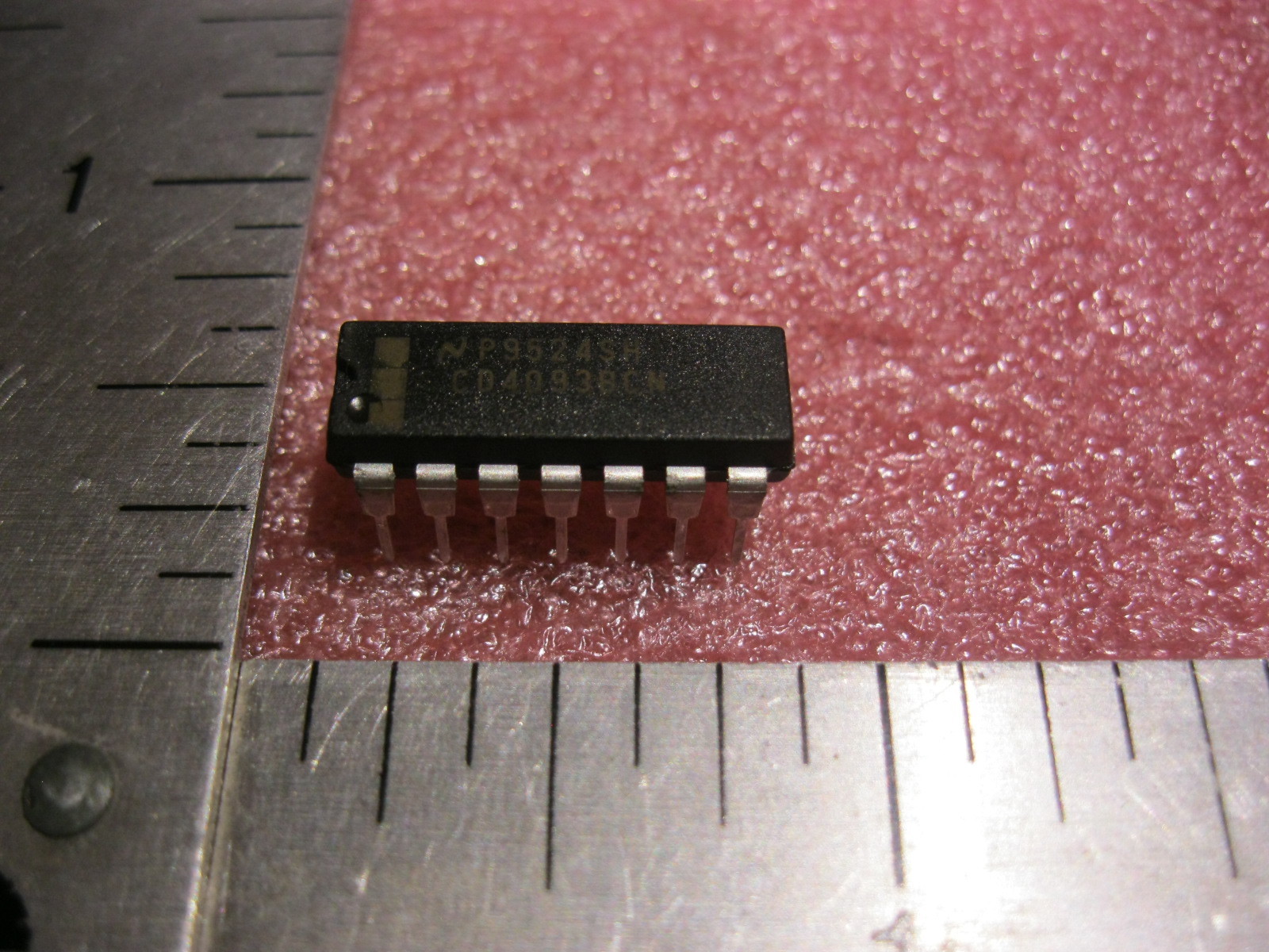 CD4093BCN National Semiconductor IC GATE NAND SCHMITT 4CH 14DIP Lot of ...